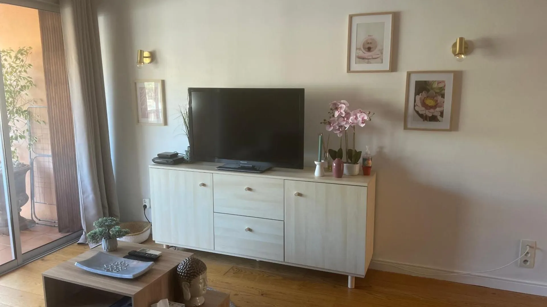 Magnifique Appartement A Cassis,Parking,2 Pas Du Port