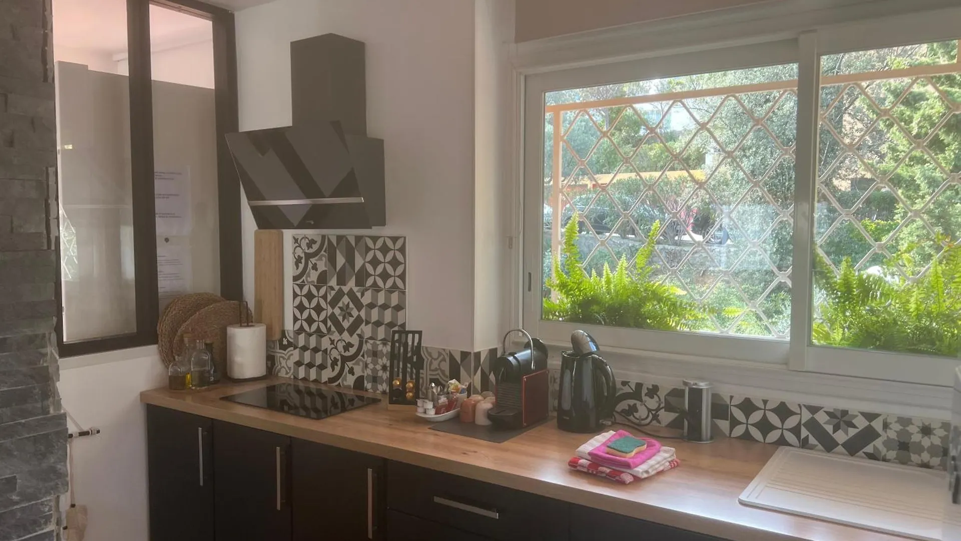 Magnifique Appartement A Cassis,Parking,2 Pas Du Port Cassis