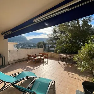 Apartment Entre Terre Et A, Cassis
