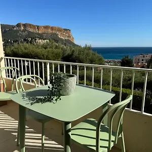 Apartment Le Balcon De La Rade, Cassis